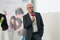 005 IMG_8915.jpg